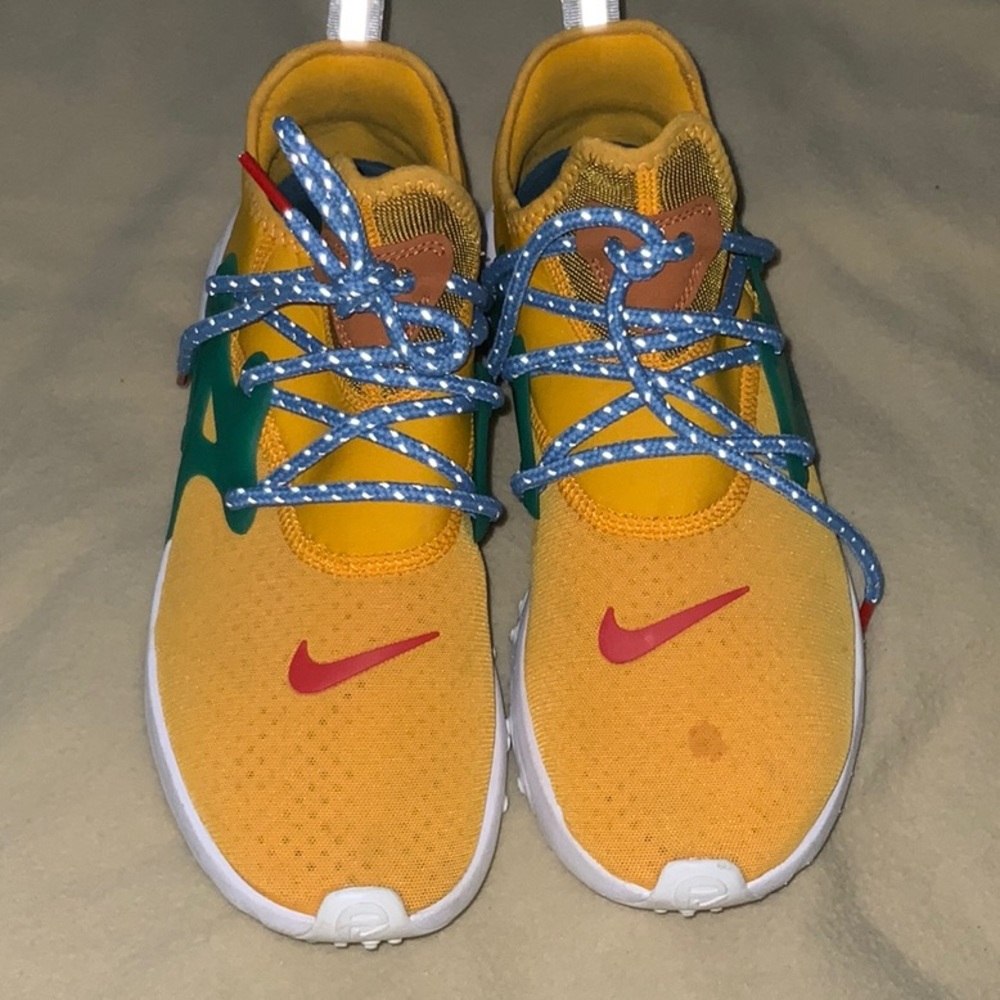 Used Nike Pesto React Breakfast